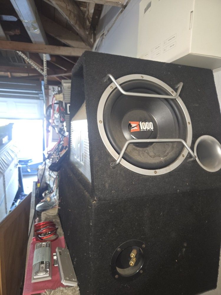 JBL Subwoofer Box