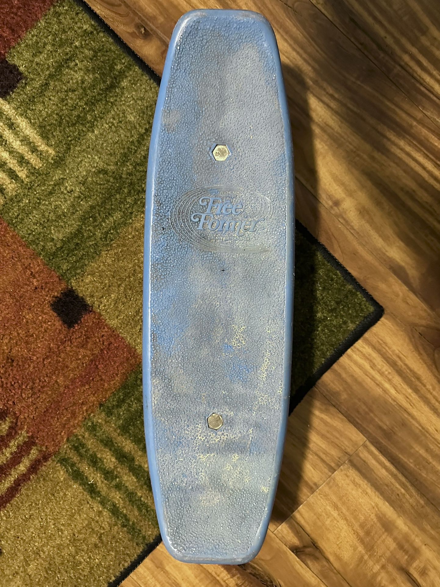Free Former Vintage Skateboard Blue
