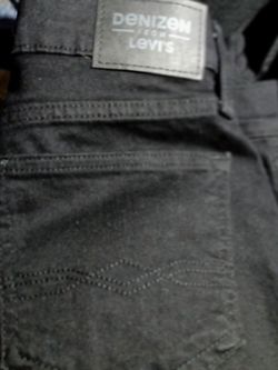 Brand New Black Denizen Jeans Sz 30-32Half Off