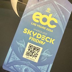 Selling skydeck parking Friday