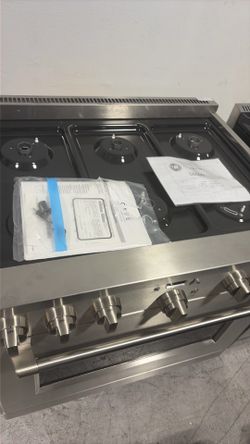 GE Café gas Range
