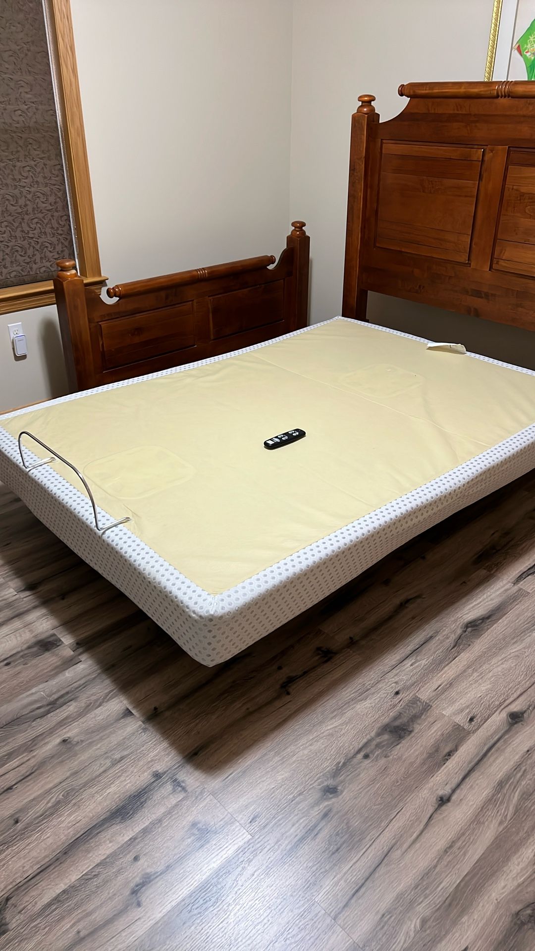 Queen Bed 