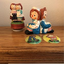 Children ‘s1970’s Collectables Raggedy Ann & Andy FIVE Pieces