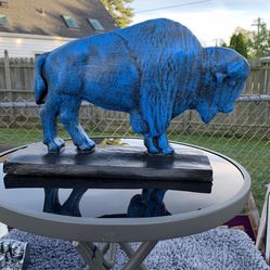 The Blue Buffalo Statue