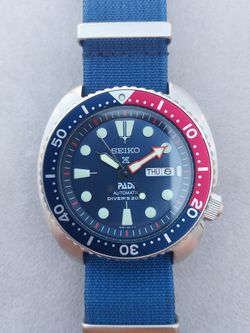 Automatic timepiece wedding