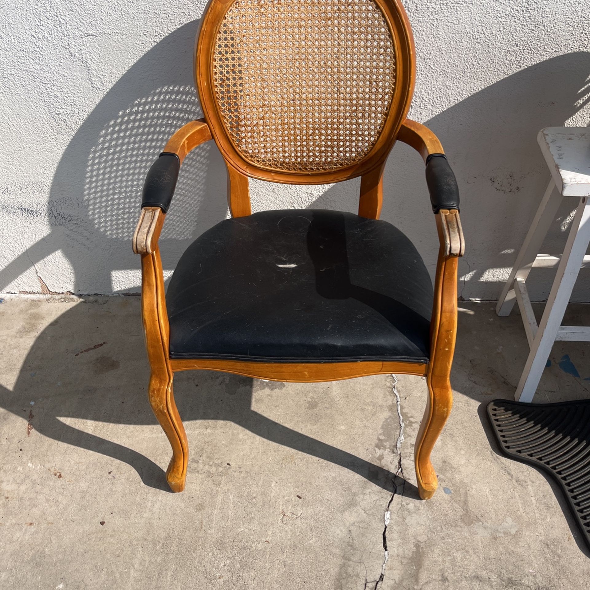 King Louise Xv1 Style Chair 