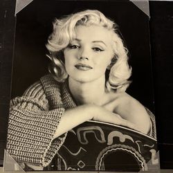 Assorted Marylyn Monroe Framed Pictures