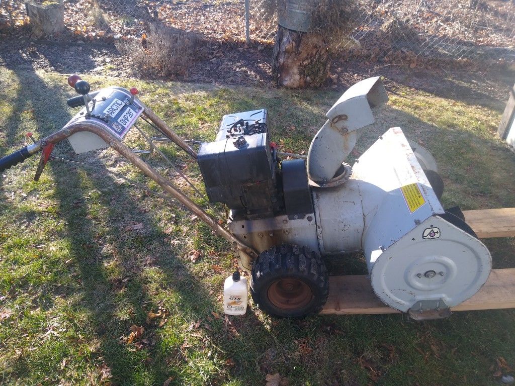 Snow blower