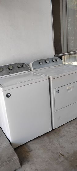 Whirlpool wascher and dyer working súper great good condiciones