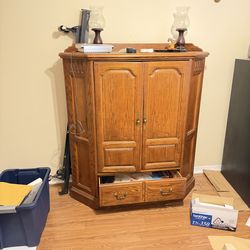 Wood cabinet