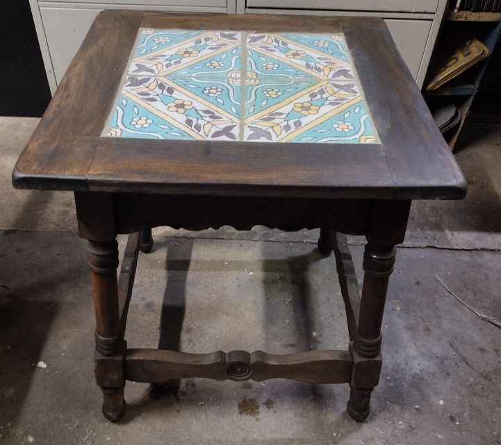 Antique Vintage California 4 Tile Table