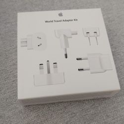 Adapter Apple  / World Traveler