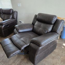 Three Piece Leather Couch, Loveseat, Recliner Set