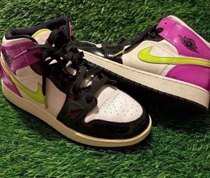 Jordan’s kid size 6y used no box