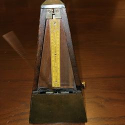 Original Vintage Seth Thomas Wooden Metronome. Works!