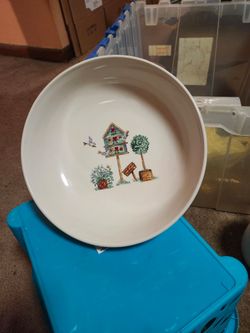 Stoneware Birdhouse Print Serving Bowl