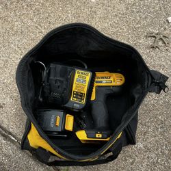 Dewalt Drill With  Battery And Charger
