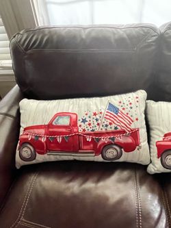 Decorative Patriotic Pillows