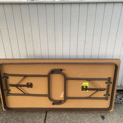 Extendable large table with a chair -20$