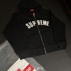 Brand New Supreme Zip Up Comes W Tags/Bag