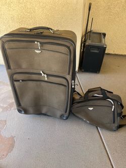 Dockers luggage