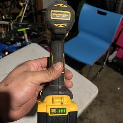 20v Dewalt Brushless Drill Drive And 20v Battery 