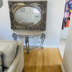  Vintage Sofa Table And Mirror 