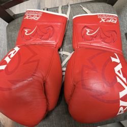 Rival Sparring Guerrero SF gloves 14OZ