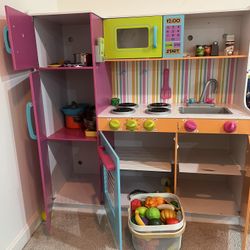 COLORFUL KIDS KITCHEN SET WITH ACCESSORIEs