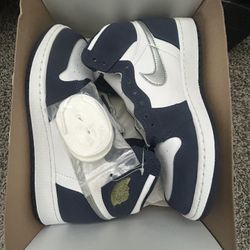 CO JP Midnight Navy Jordan 1s