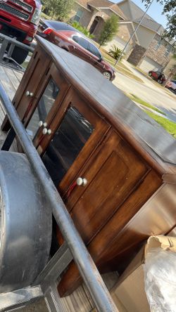 Entertainment Center 