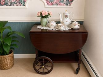 Ethan Allen Mahogany Drop-Leaf Tea Cart with Wheels