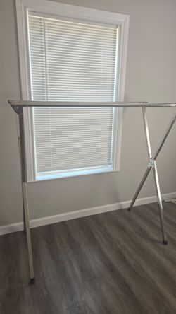 Clothing rack