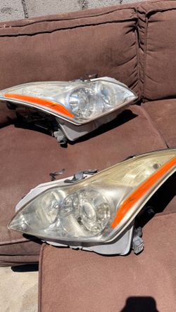 Infinity 3G7 headlights