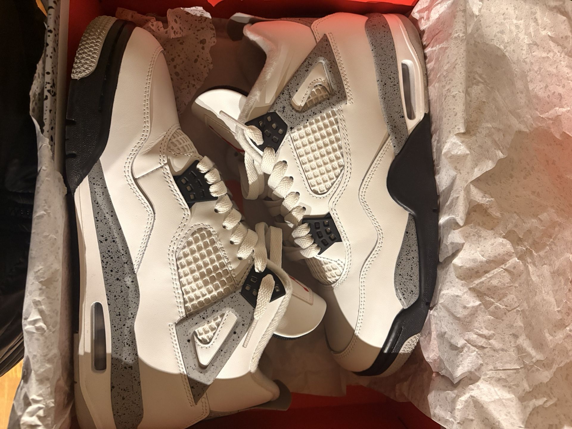Jordan 4