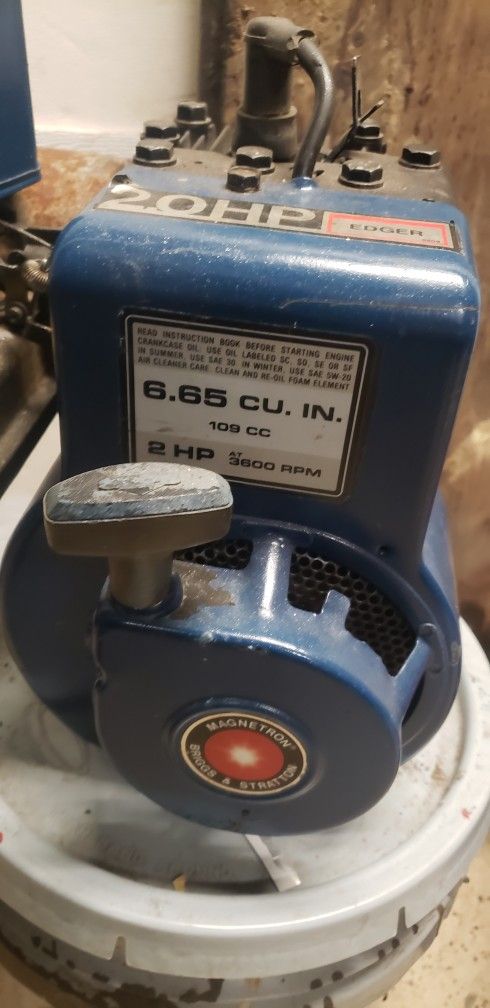 2.0hp Edger 6.65 Cu. In. Motor Runs Great