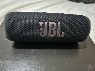 JBL Flip 6 speaker