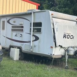 Rockwood Camper 