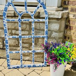 FRENCH DECOUPAGED WALL DECOR 