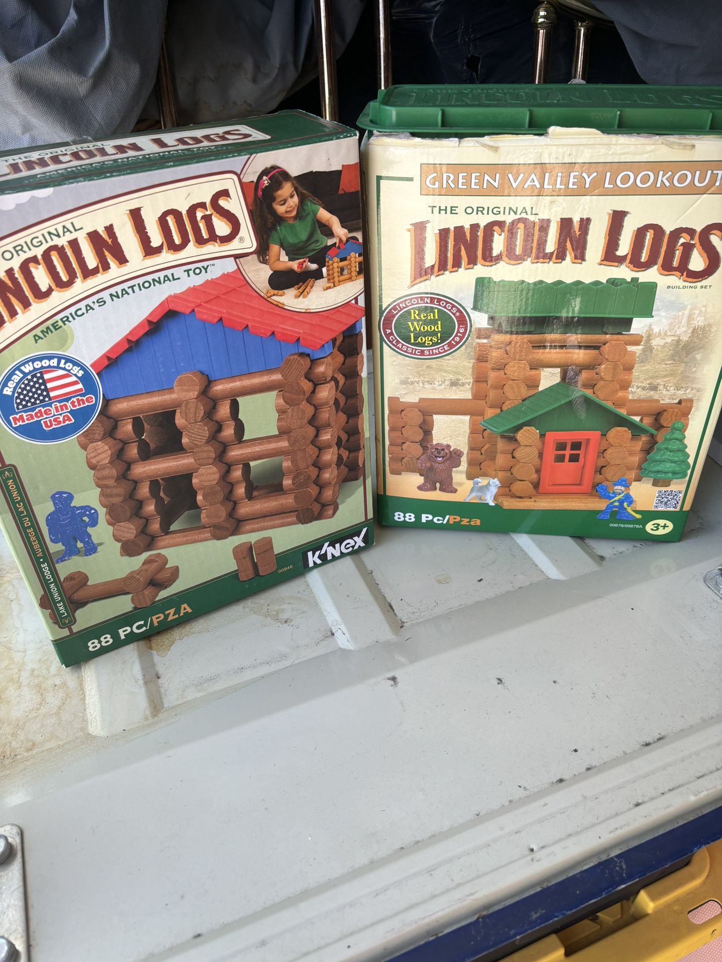 Lincoln logs not totally complete