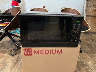 Black Countertop Microwave Oven
