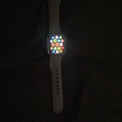 Apple Watch Series 5 40 mm