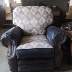 Recliner Chair