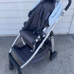 UppaBaby Cruz Stroller - Smooth Ride, Lightweight