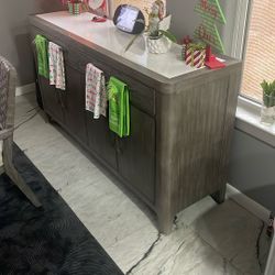 Drew & Jonathan Dining Table With 6 Chairs And Buffet Credenza