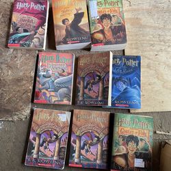 Harry Potter Books 📚 