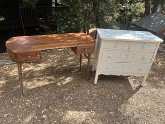 Free Dresser and Desk!