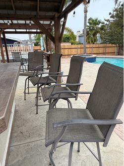 4 bar height chairs, 2 chairs, 2 lounges.