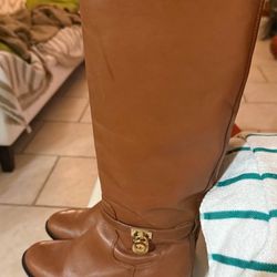Michael Kors Boots 