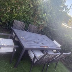 Metal Table With 6 Chairs And Cushions